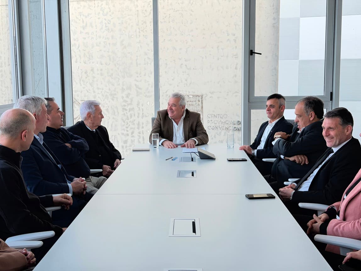 Afideer hace pie en Mirador Tec, para fortalecer las herramientas de impulso a los emprendedores - Dos Florines - imagen de origen