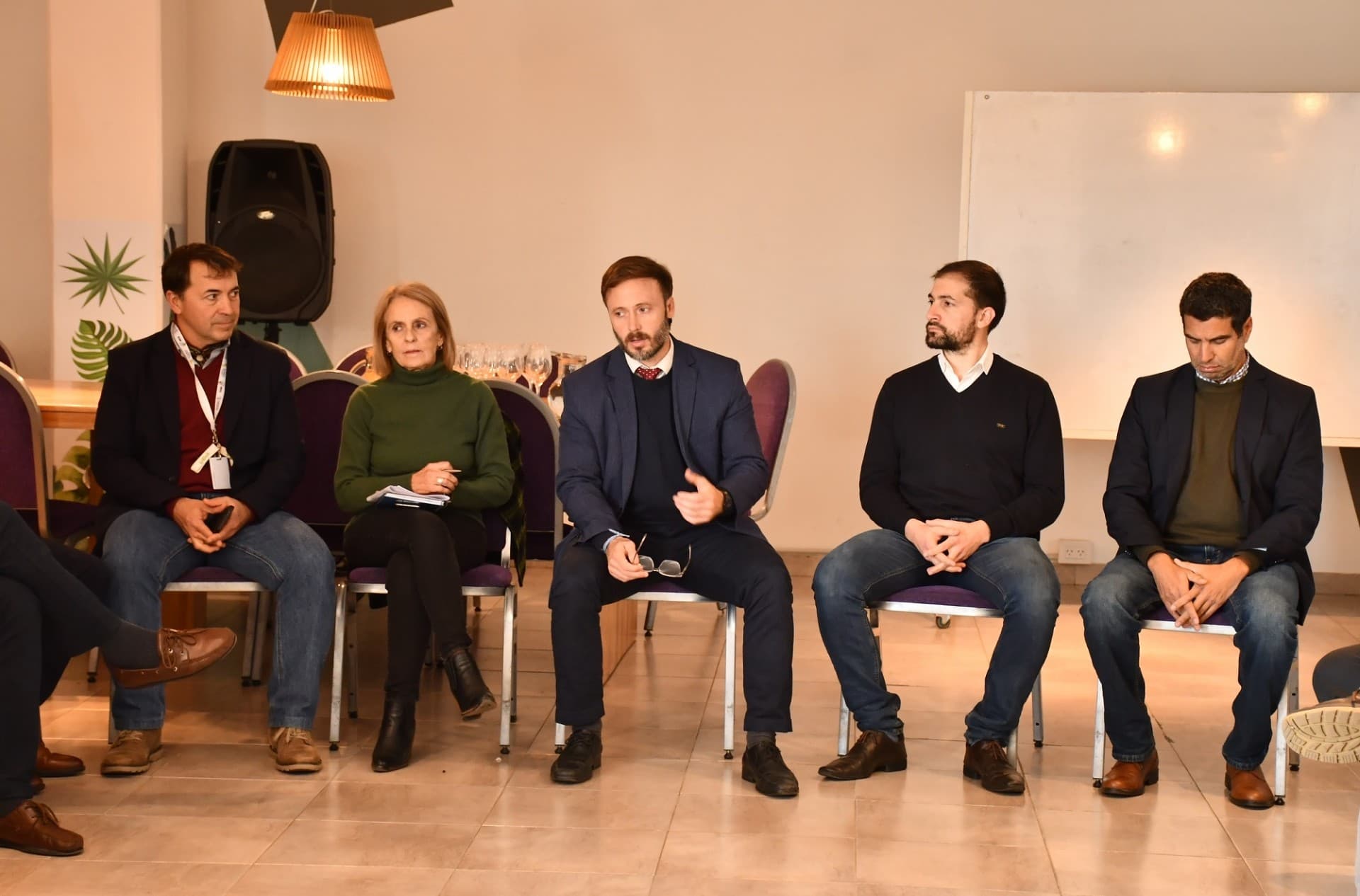 Azcué acordó con instituciones una agenda conjunta para facilitar inversiones y fortalecer la economía de Concordia - 7PAGINAS - imagen de origen