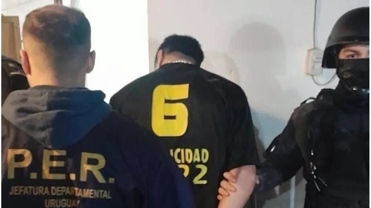 Cayó un prófugo por homicidio agravado: lo detuvieron en un allanamiento y arrestaron a quienes lo ocultaban - imagen de origen