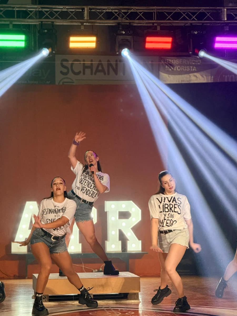 “Las Quieren Callar”: Un cierre con un fuerte mensaje en el show de A Puro Ritmo - imagen de origen