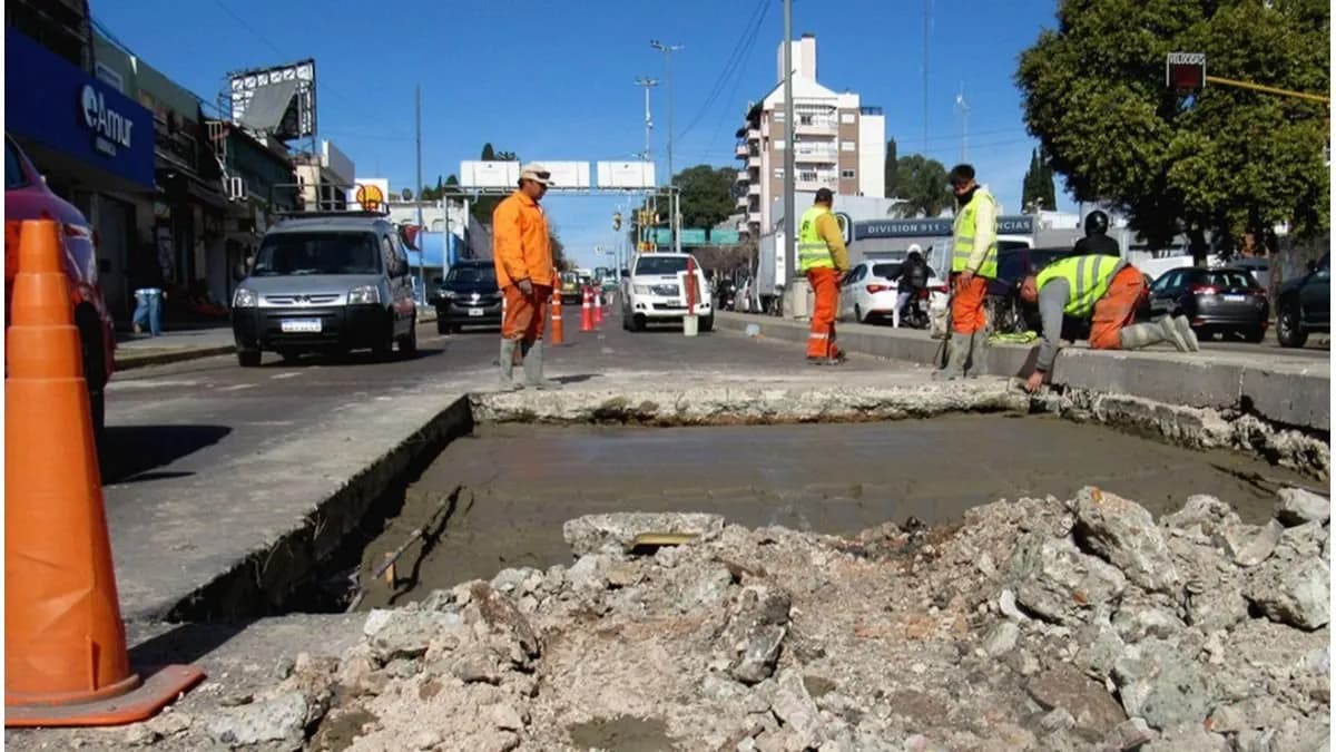 Paraná: cortan el tránsito en avenida Ramírez - imagen de origen