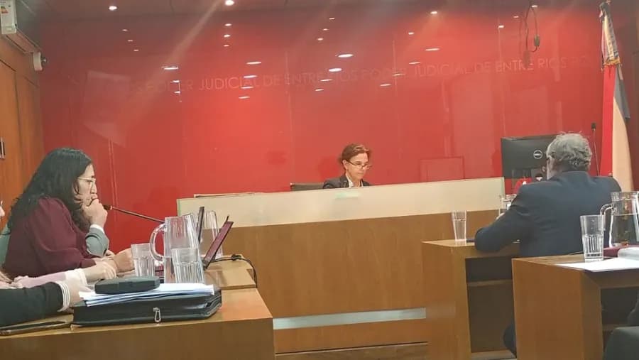 Está prevista para este miércoles la resolución sobre el pedido de remisión a juicio de la causa Contratos | Análisis - imagen de origen