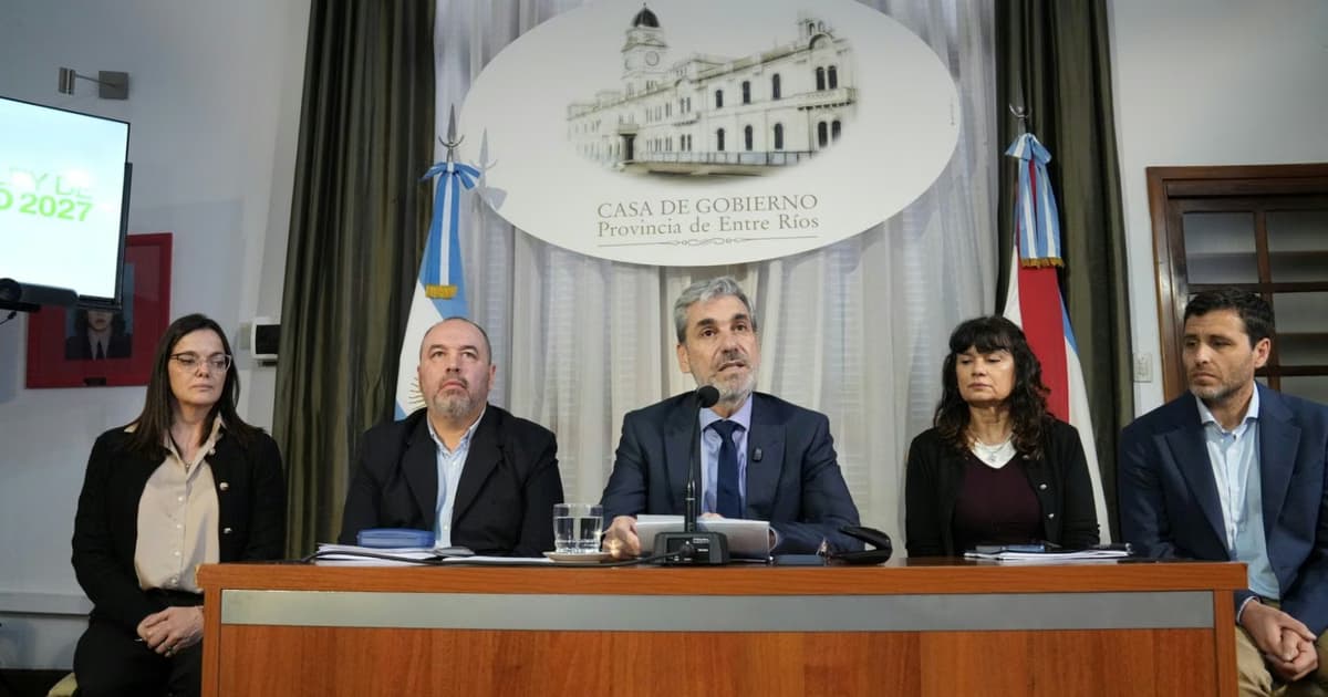 El ministro de Hacienda y Finanzas, Fabián Boleas, presentó el proyecto de Presupuesto 2027 de Entre Ríos.