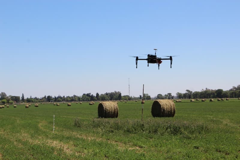 Este 29 de julio iniciará en Paraná el primer curso oficial para acceder al carnet de piloto de drones agrícolas - imagen de origen