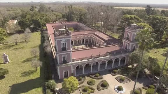 Las obras en el Palacio San José fueron abordadas por el gabinete provincial - imagen de origen