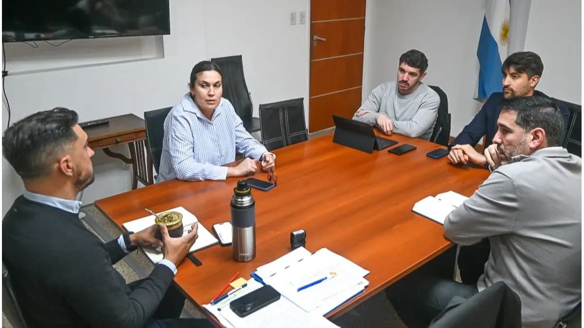 La Municipalidad de Paraná interiorizó al CGE sobre el sistema de Tramitación Digital Inteligente - imagen de origen