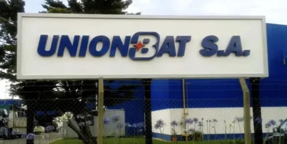 Gualeguaychú: Acampe en la planta de Unión Bat tras el despido masivo de 100 trabajadores - imagen de origen