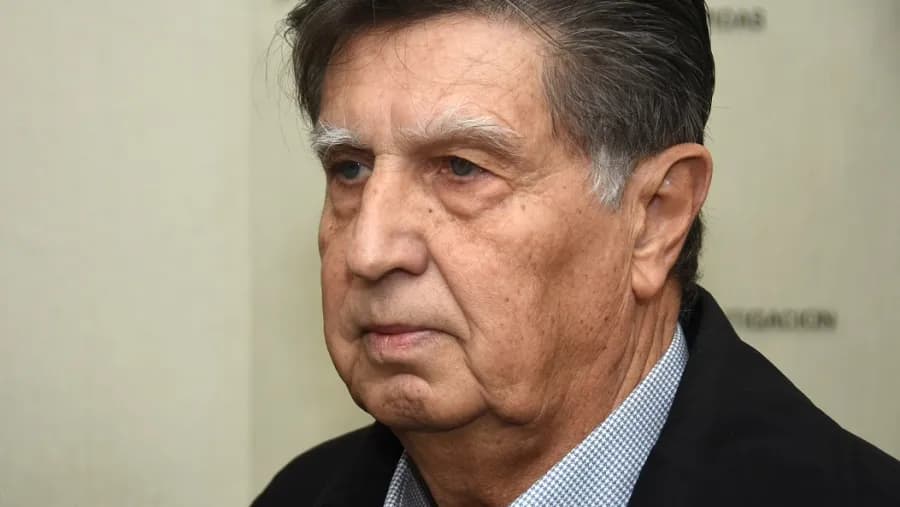 Causa contratos: piden que se revise la inhibición general sobre la esposa del imputado Jorge De Breuil | Análisis - imagen de origen