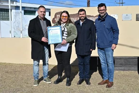 Reconocen el trabajo de las cooperativas y su aporte al desarrollo local - imagen de origen