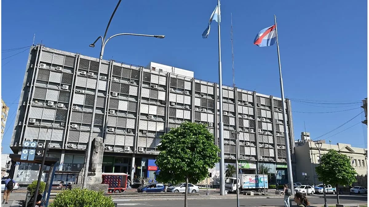 El CGE informó un 75% de presentismo docente en el regreso a las aulas - imagen de origen