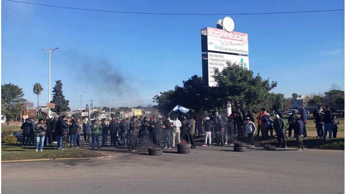 Entre Ríos suma alivio fiscal y asistencia para trabajadores de Granja Tres Arroyos - imagen de origen