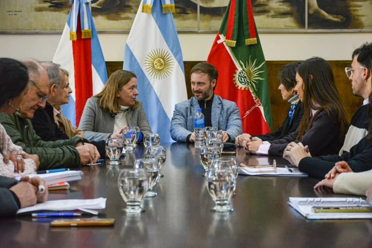 Gualeguaychú busca afianzar políticas de niñez y adolescencia junto a UNICEF y a la Provincia - imagen de origen