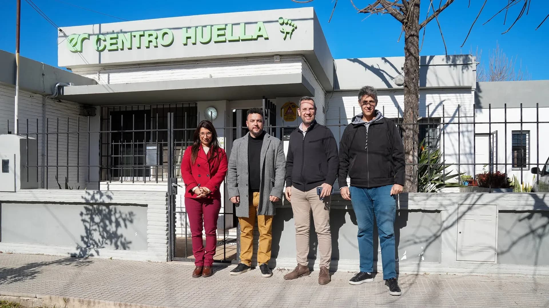 El Centro Huella de Paraná incorporó equipamiento informático - imagen de origen