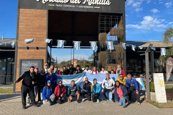 La llama olímpica llegó al Mercado del Munilla - imagen de origen
