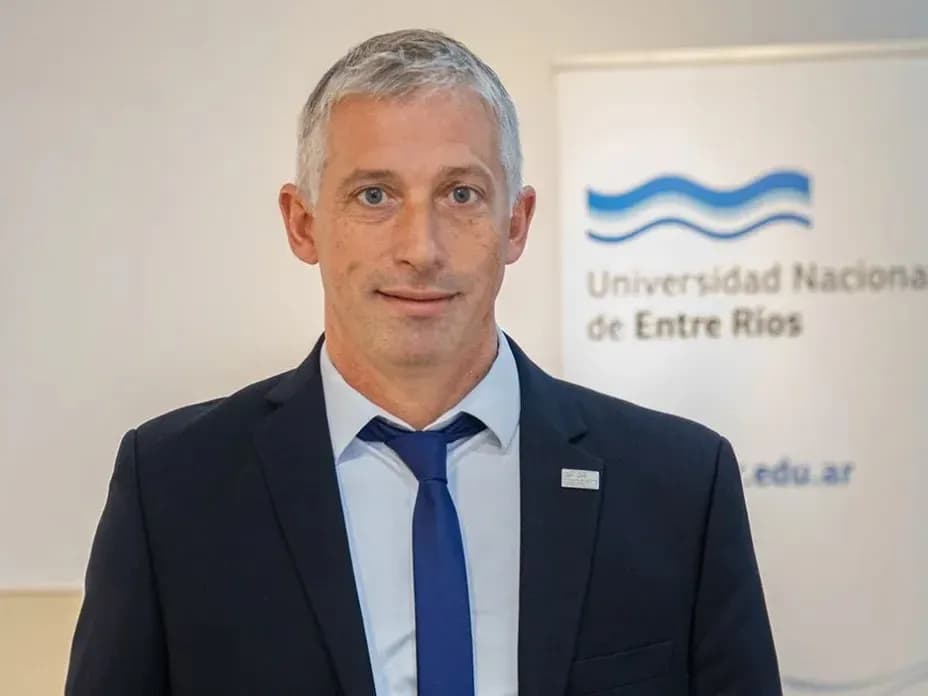 El rector de la UNER habló sobre el fallo a favor la Ley de Financiamiento: “Las universidades han podido resistir" - imagen de origen