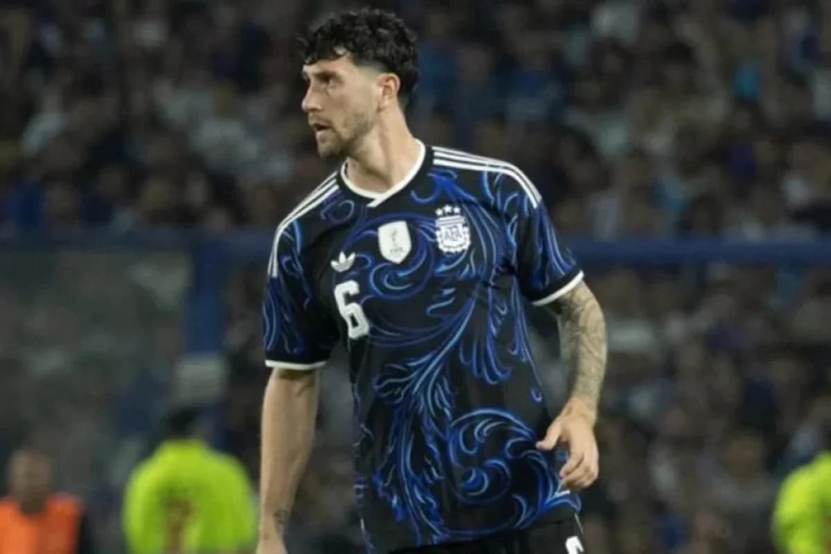 Marcos Senesi se convirtió en el primer futbolista surgido de la Liga Concordiense en jugar una Copa del Mundo - imagen de origen