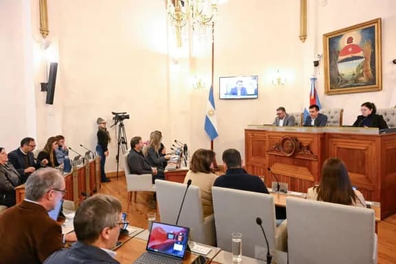 Este viernes el Concejo Deliberante de Paraná tratará la cesión de terrenos para el Paseo de la Soberanía Malvinas - imagen de origen