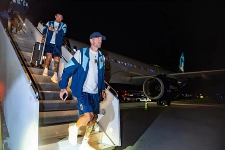 La Selección Argentina llegó a Miami para jugar contra Cabo Verde este viernes - imagen de origen