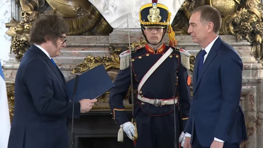 Milei le tomará juramento a Santilli como jefe de Gabinete de la Nación | Análisis - imagen de origen