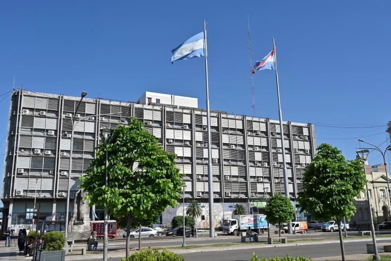 El gobierno reportó el porcentaje de presentismo docente y ratificó su "voluntad de diálogo" - imagen de origen
