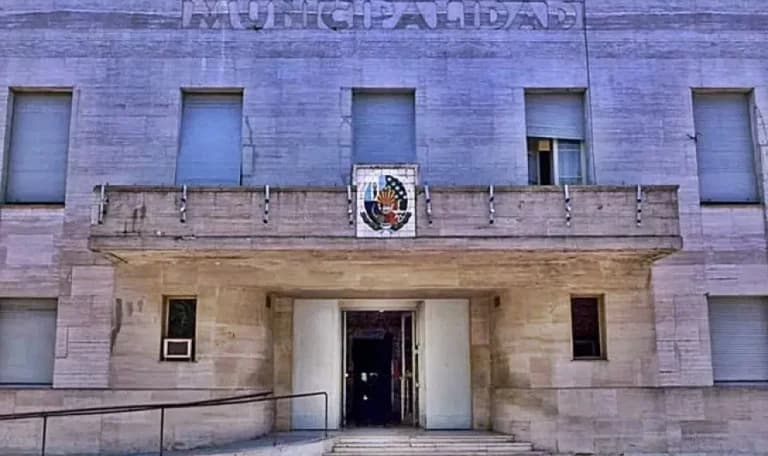 Desde ATE Entre Ríos denunciaron el despido de más de 100 trabajadores de la Municipalidad de Concordia - imagen de origen