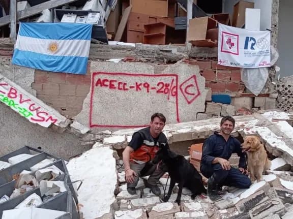 Tras seis días de rescate en Venezuela, los brigadistas de Gualeguay ya vuelven a casa - imagen de origen