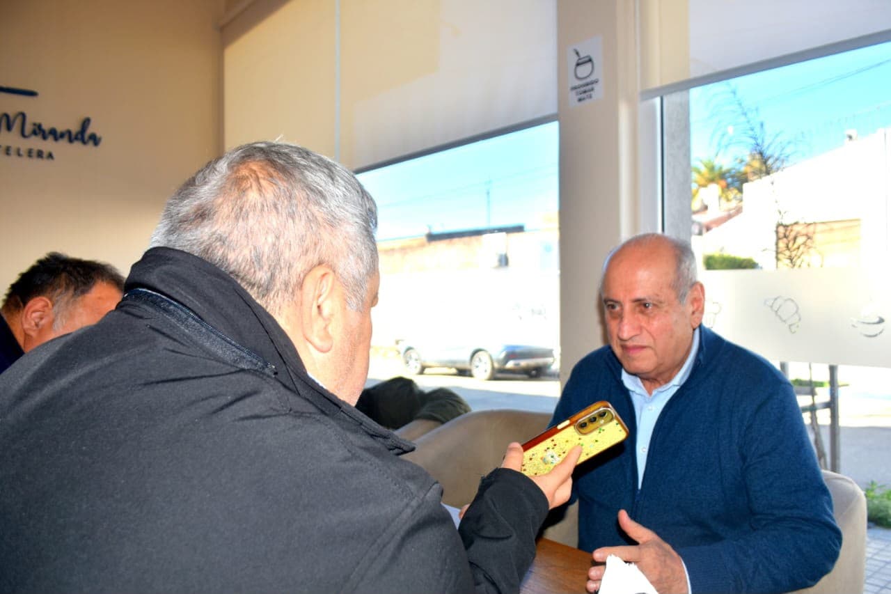 «Somos antimafia»: Rossi estuvo en Villaguay y le pegó al PJ - imagen de origen