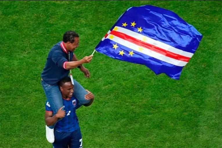El entrenador de Cabo Verde anticipó el duelo con Argentina y habló de Messi - imagen de origen