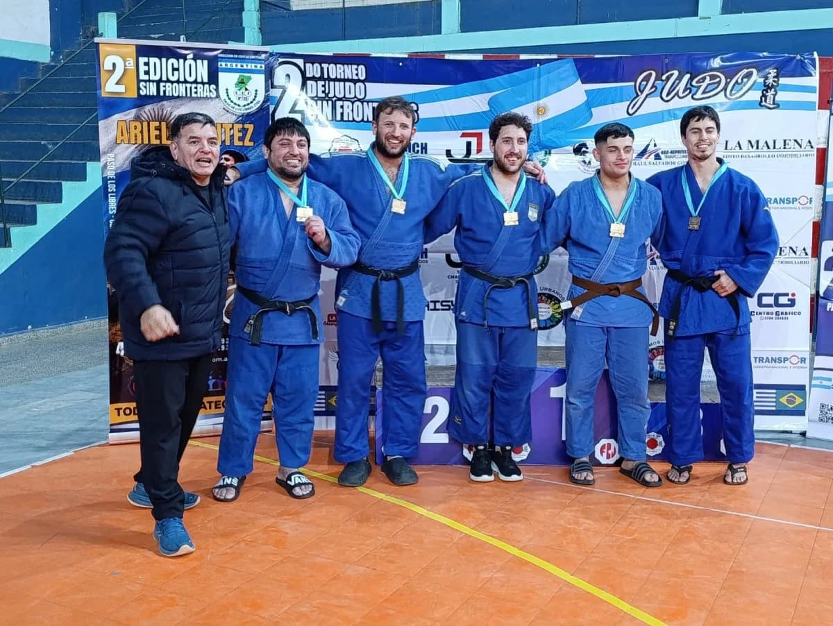Entre Ríos hizo historia y se consagró campeón del Torneo Internacional "Sin Fronteras" de Judo - imagen de origen