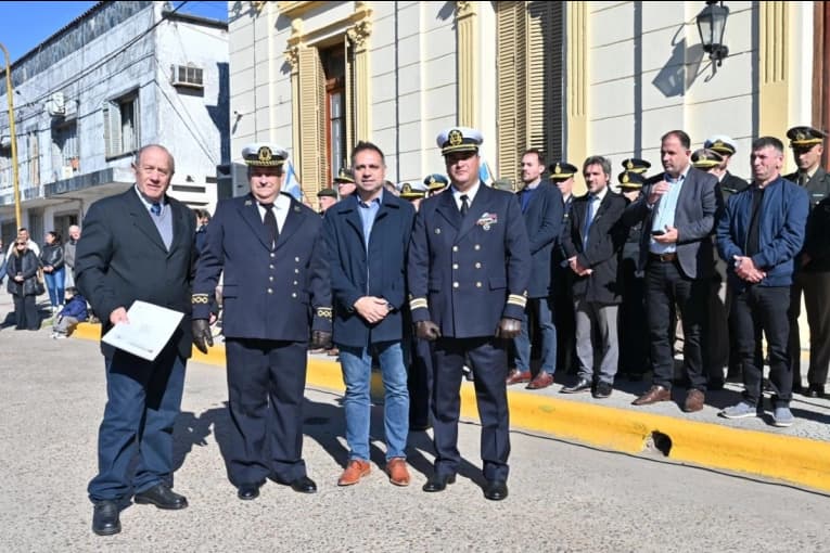 Davico acompañó el aniversario de la Prefectura Naval Argentina - imagen de origen