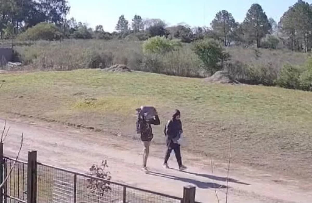 Vecinos de Loma Verde denunciaron una serie de robos y aseguran que expulsaron a los sospechosos del barrio - imagen de origen