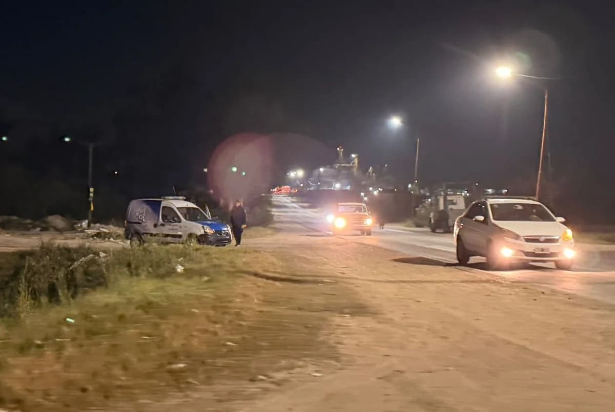Motociclista lucha por su vida tras chocar con un camión en Concepción del Uruguay - imagen de origen
