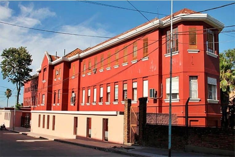 El Hospital Felipe Heras incorporará paneles solares tras una donación de una empresa energética - imagen de origen