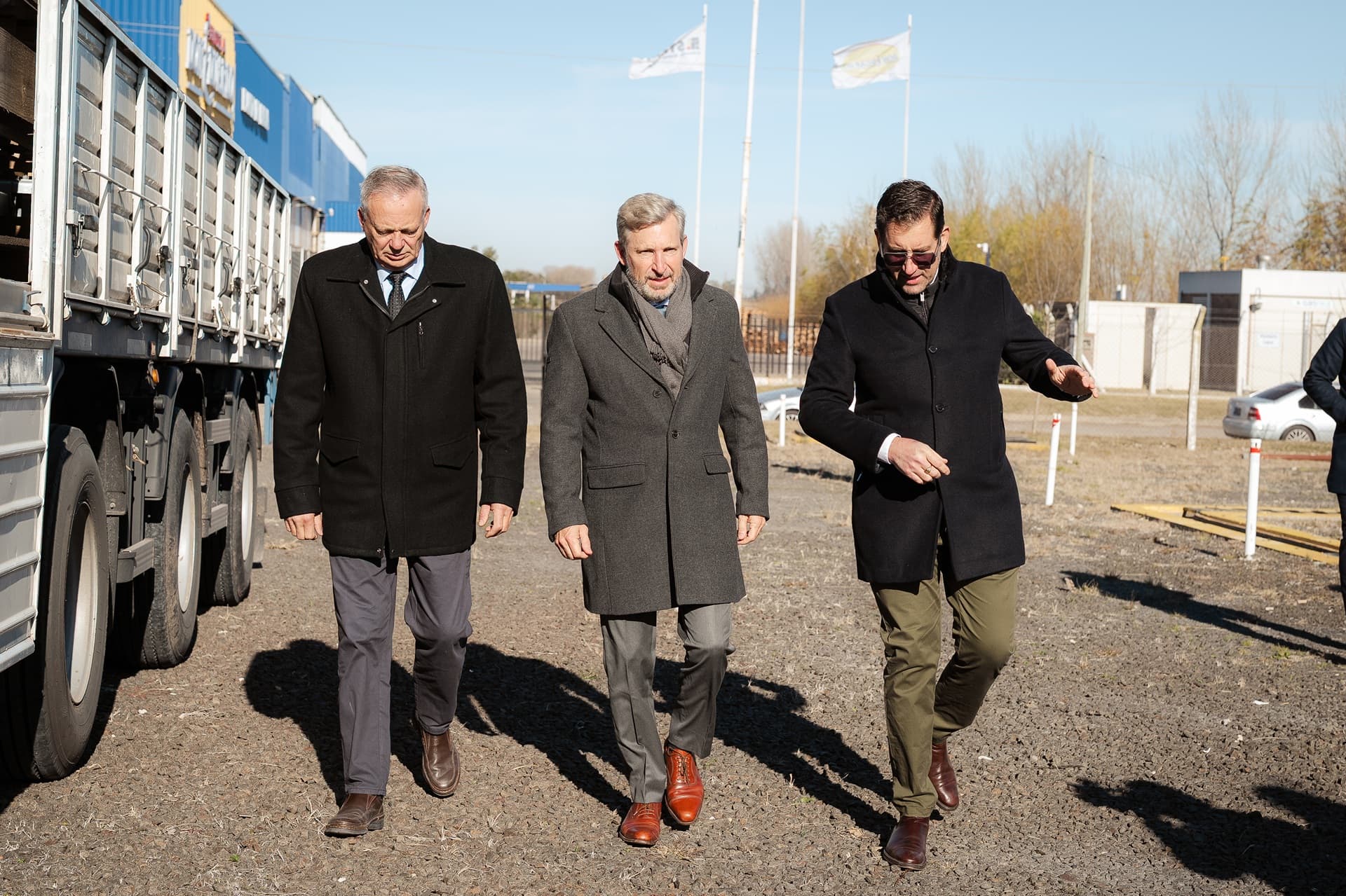 Frigerio firmó en Viale el acta inicio para la repotenciación eléctrica de la región - imagen de origen