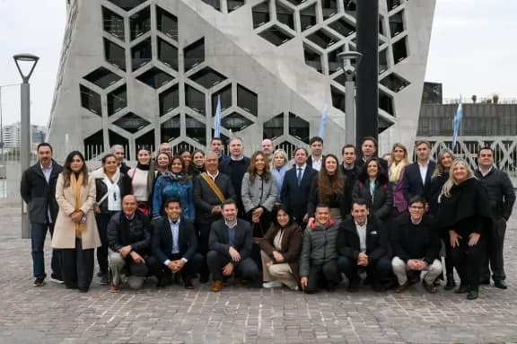 Entre Ríos participó del encuentro latinoamericano de líderes educativos para fortalecer los aprendizajes en la región - imagen de origen