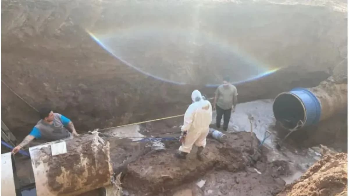 La Municipalidad de Paraná repara otra vez un caño maestro de agua potable - imagen de origen