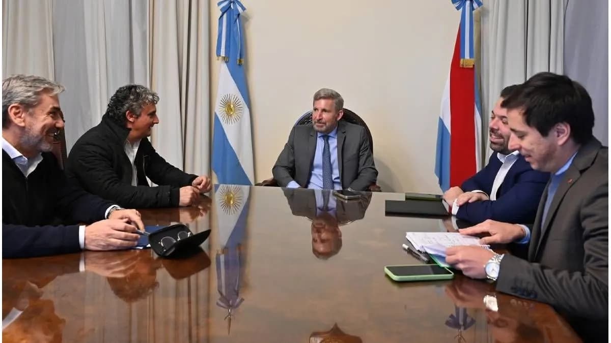 Intendente del PJ pidió a Rogelio Frigerio un adelanto de coparticipación para pagar salarios - imagen de origen