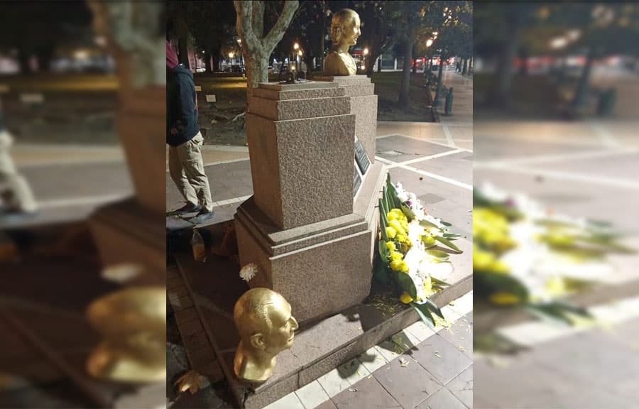 Mesajes de repudio por los daños al busto del General Perón - imagen de origen