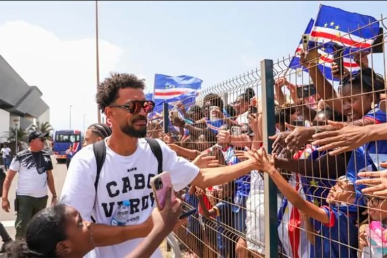 Cabo Verde recibió a sus "Héroes" con una fiesta histórica que coincidió con el Día de la Independencia - imagen de origen