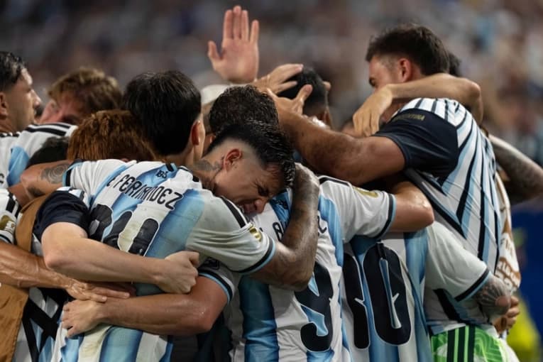 Argentina venció en un partido durísimo a Cabo Verde y se metió en los octavos: ahora, Egipto - imagen de origen