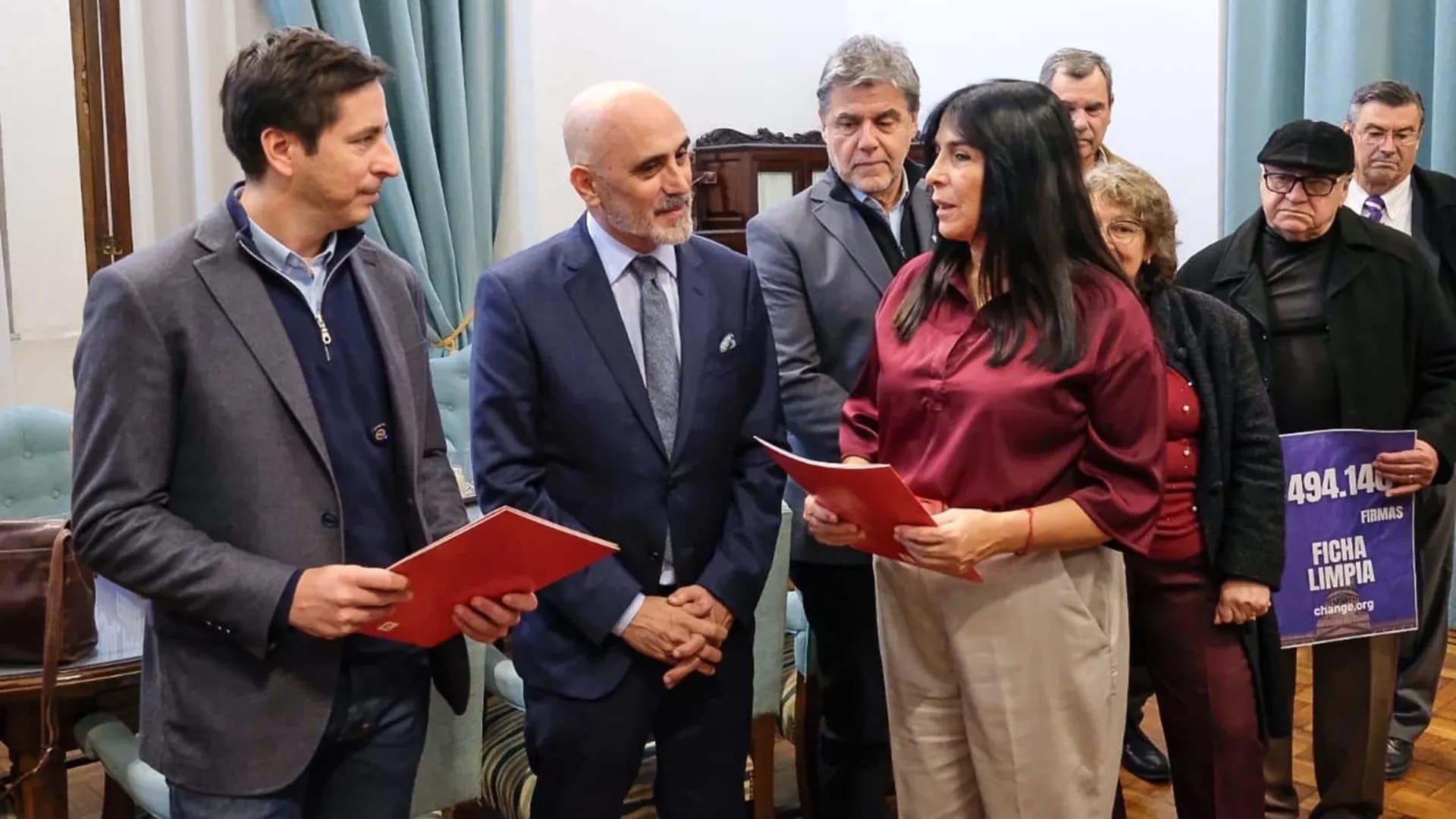 La provincia fortalece el diálogo con organizaciones que promueven la transparencia - imagen de origen
