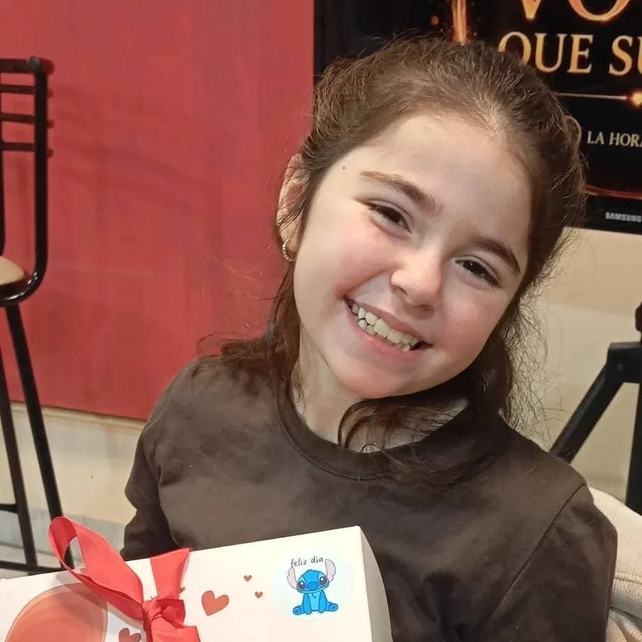 "Sueño con ser maestra": Rebeca Franco, inspira con su espontaneidad y amor por aprender - imagen de origen