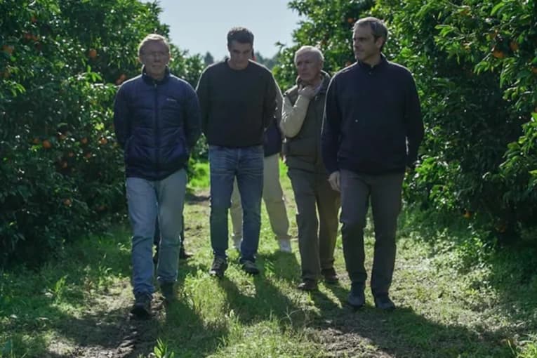 Michel, Cresto y Bahillo se reunieron con productores citrícolas por la crisis que afecta al sector productivo - imagen de origen