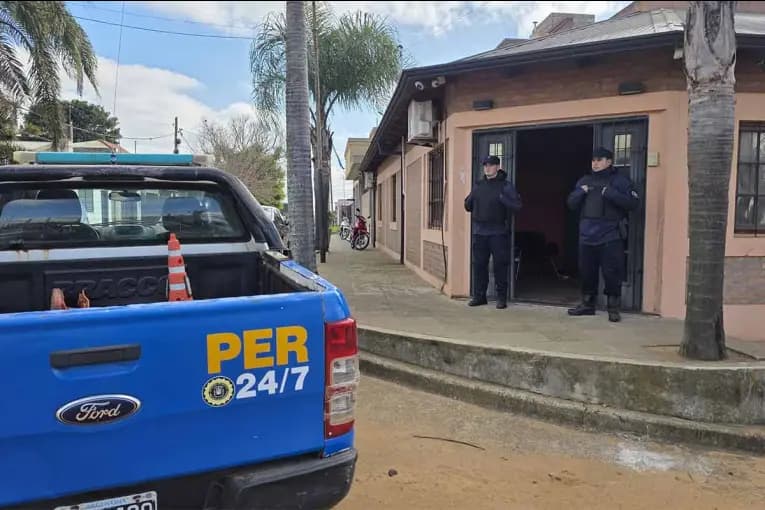 Allanaron una financiera y viviendas por una causa de presunta usura y amenazas - imagen de origen