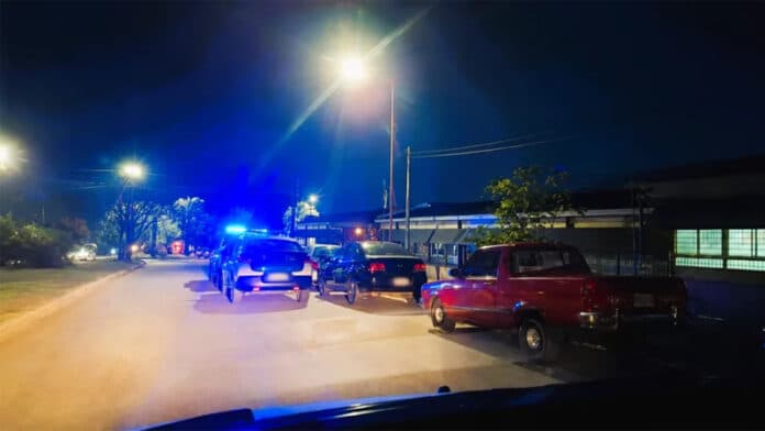 Intentó escapar de un control policial e ingresó con su moto a una escuela en Concepción del Uruguay - imagen de origen