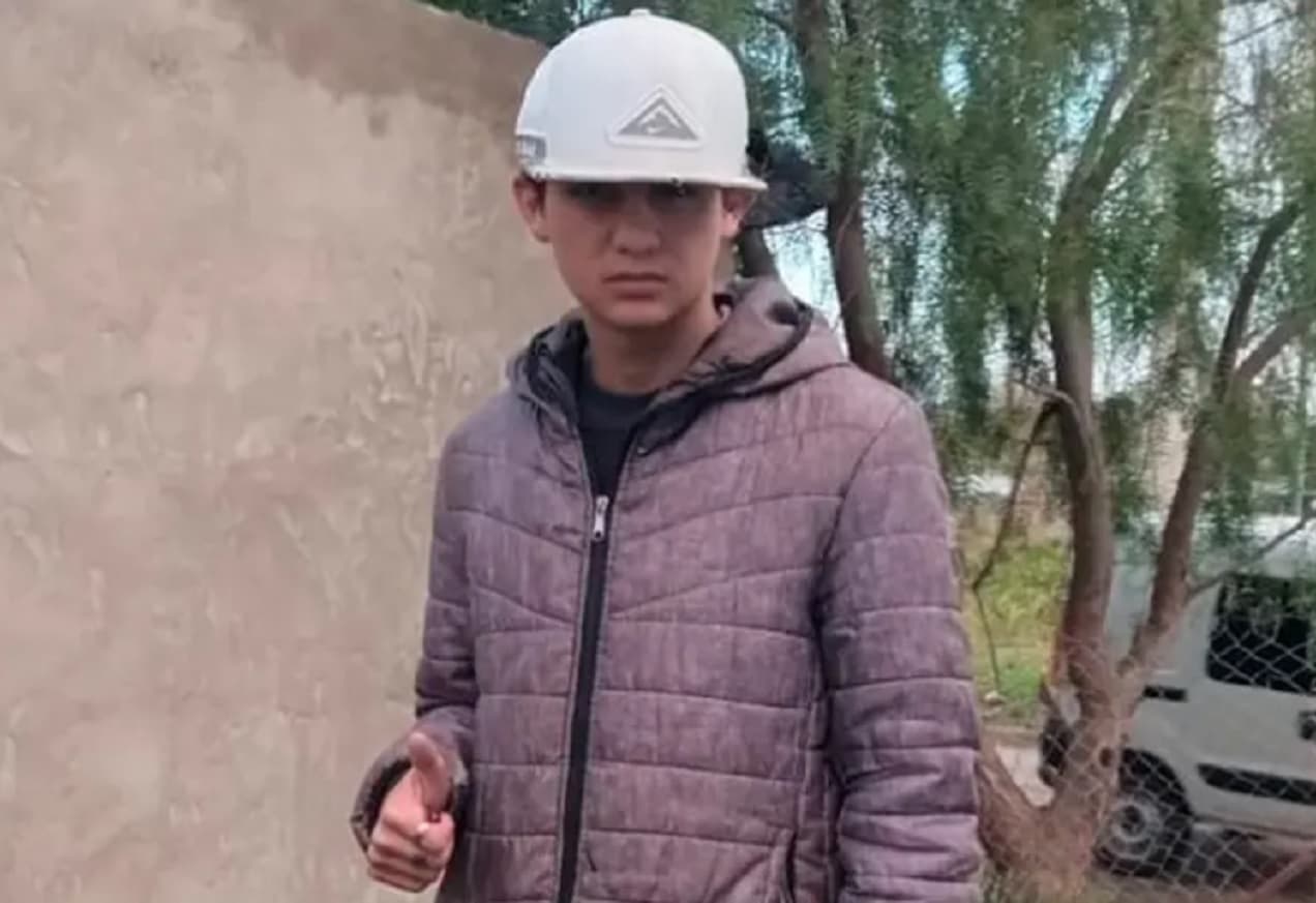 Buscan a un adolescente de 16 años que está desaparecido en Paraná - imagen de origen