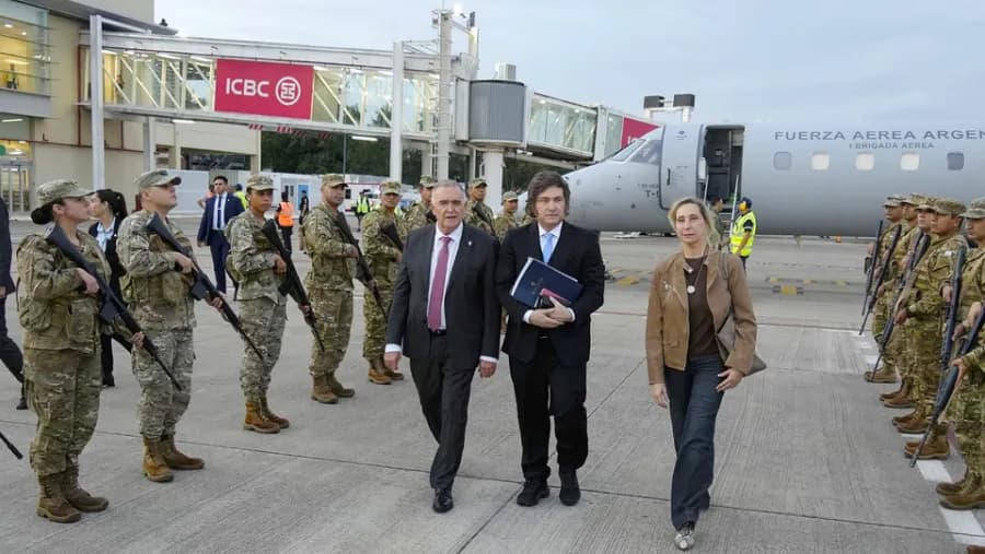 Milei viaja a Tucumán por el 9 de julio y participará de los actos por los 210 años de la Independencia | Análisis - imagen de origen