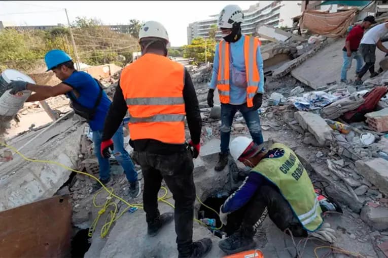 Qué es el síndrome de aplastamiento y cómo afecta a las víctimas atrapadas tras los terremotos en Venezuela - imagen de origen
