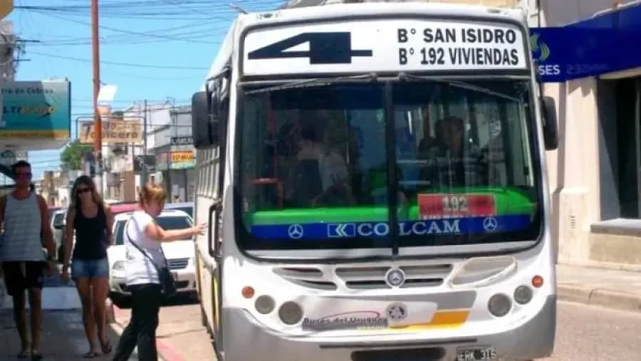 Declararon la emergencia del sistema de colectivos de Concepción del Uruguay | Análisis - imagen de origen