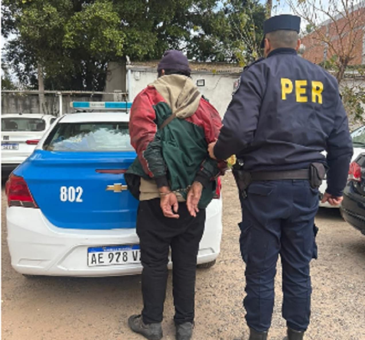 Amenazó con un arma blanca a trabajador del Hospital San Martín y lo detuvieron - imagen de origen